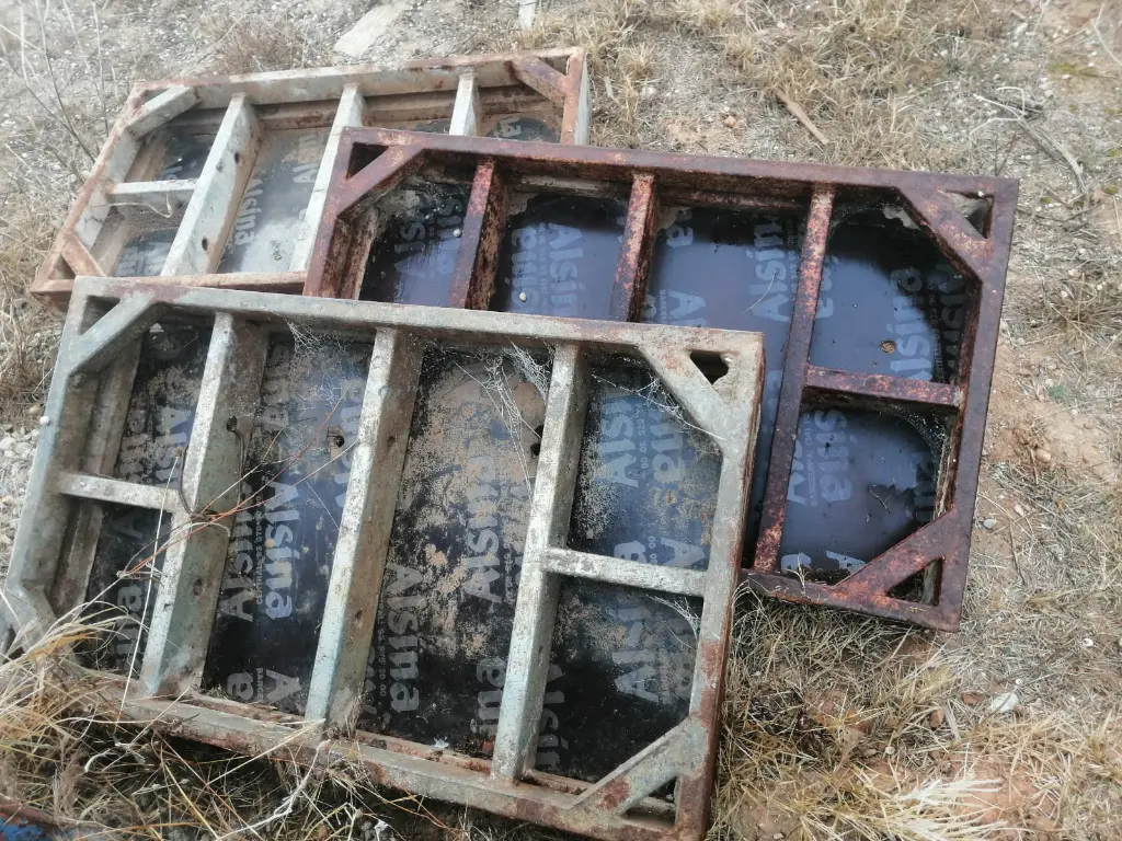 CHAPAS DE ENCOFRAR (3).webp