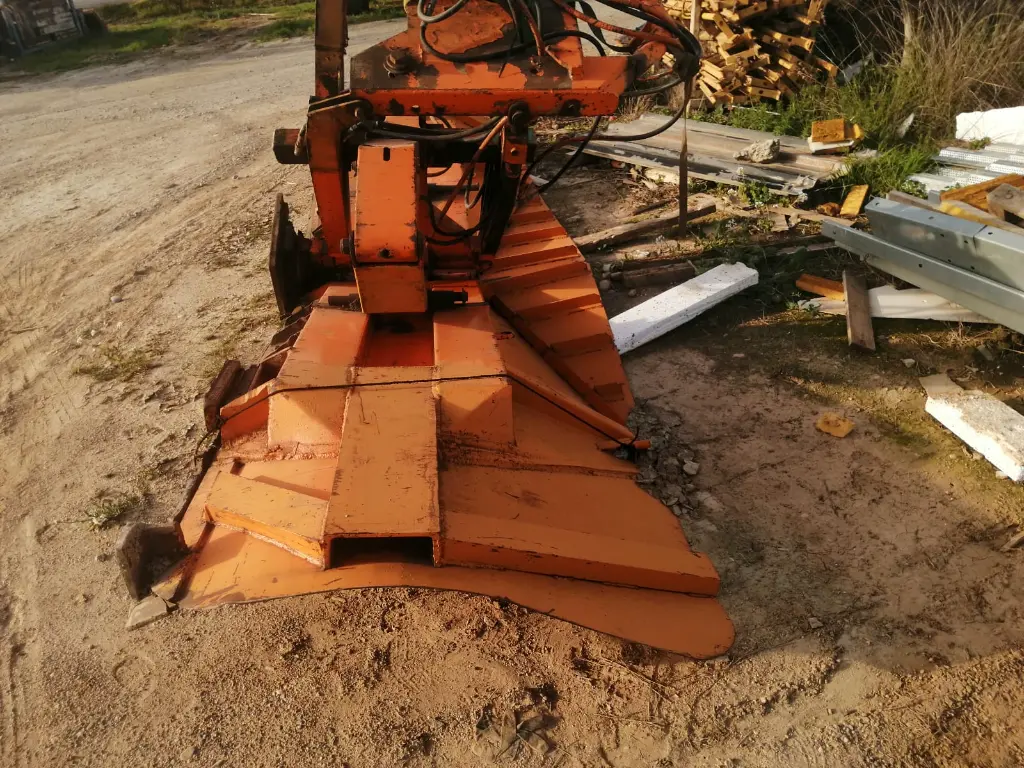 CUCHILLA PARA NIEVE (1).webp