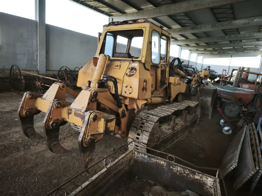 BULLDOZER PALA CARGADORA FIAT FL14-C (1).webp