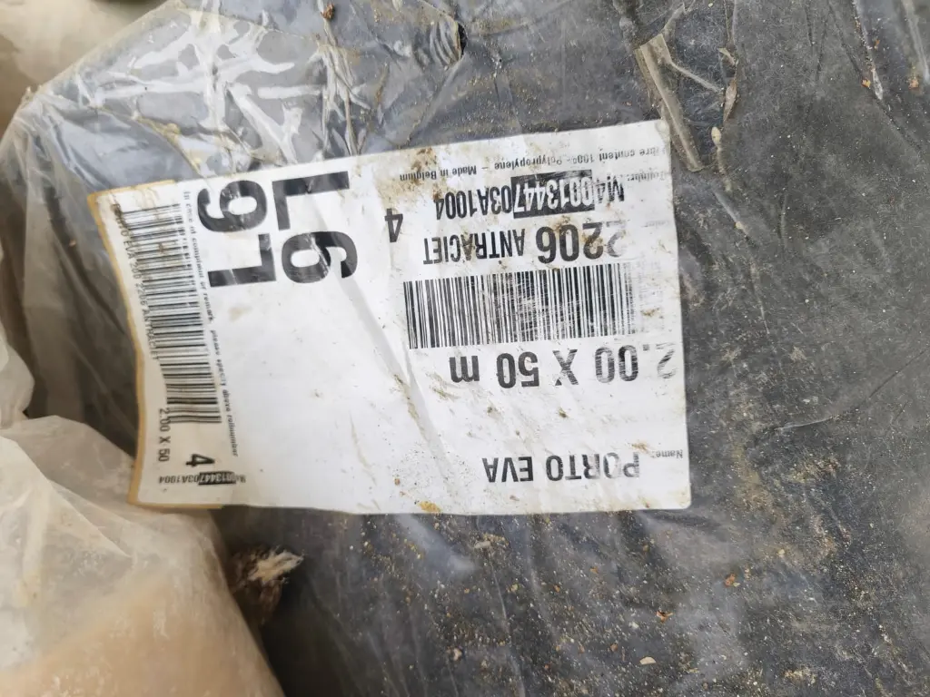 ROLLO DE MOQUETA (3).webp