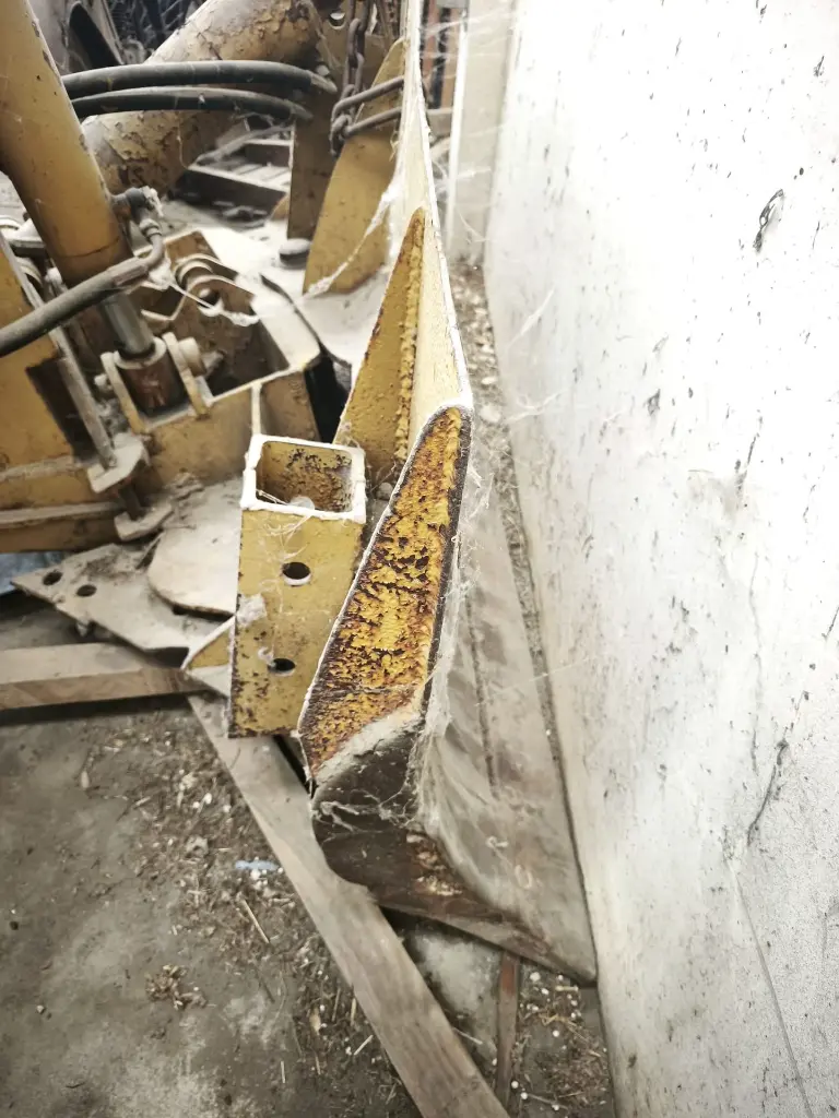 CUCHILLA NIVELADORA  (7).webp