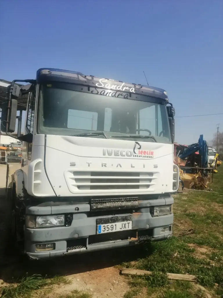 582 - CAMION IVECO STRALISS