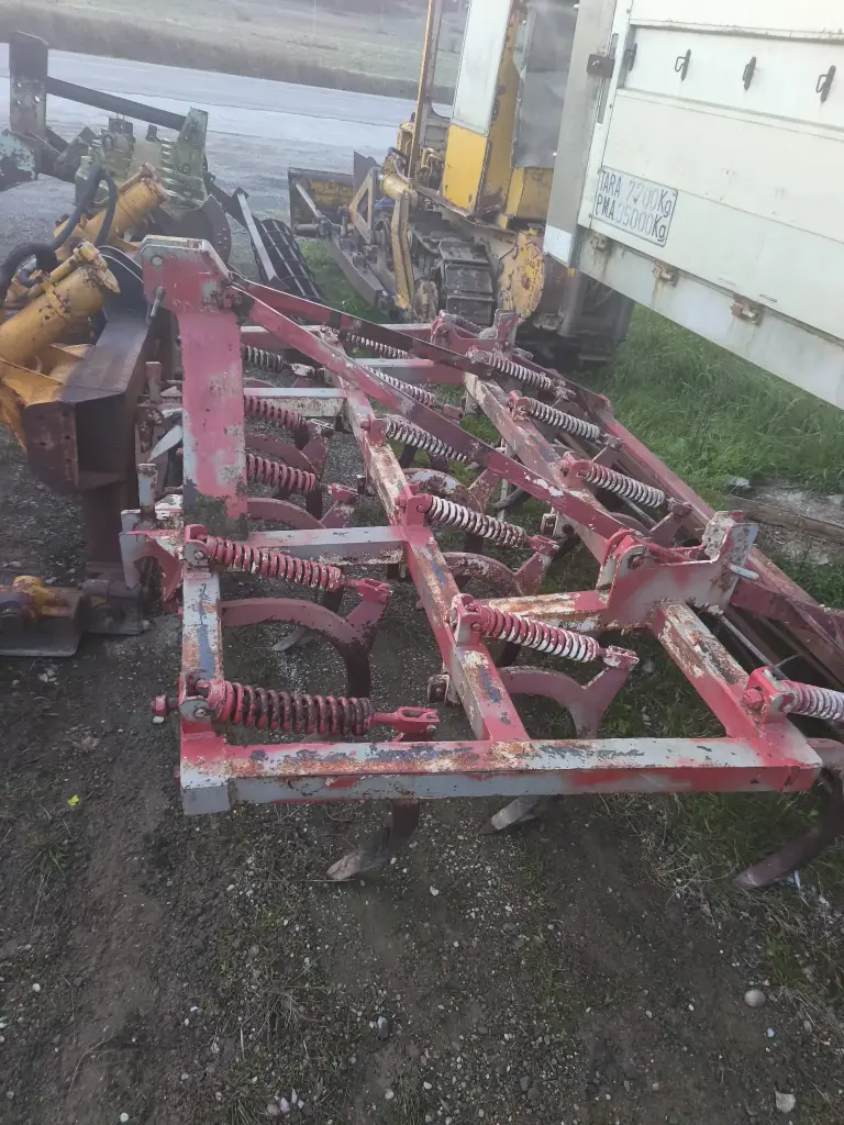 S307 - SEMICHISEL CULTIVADOR 