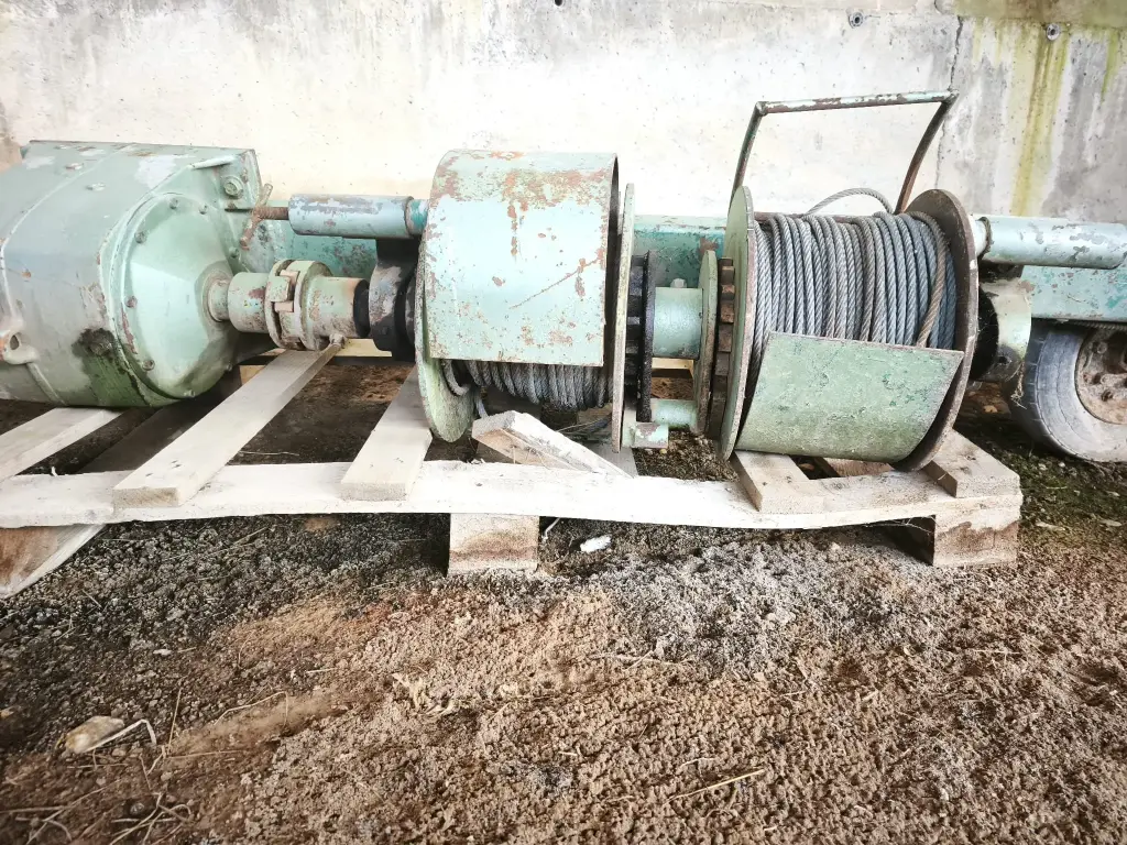 S341 - CABRESTANTE ELECTRICA 