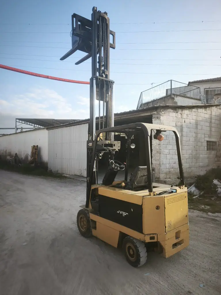 S344 - TORO CATERPILLAR 