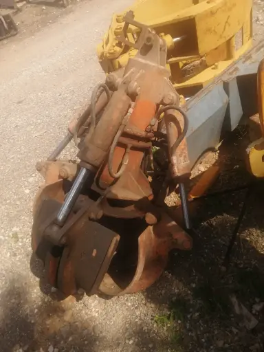 [S121] S121 - PULPO DE PINZA 