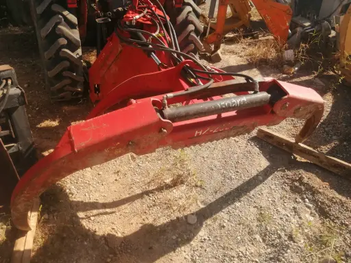 [S202] S202 - APERO TRACTOR PINZA - GRAPA 