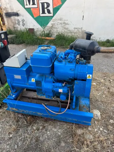 [S416] S416 - Grupo electrógeno diésel (Azul)