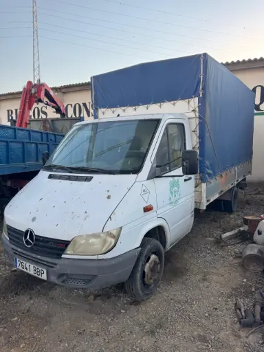 [7641BBP] 663-CAMION CAJA ABIERTA MERCEDES